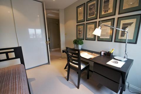 4 bedroom flat to rent, Cadogan Square, London, SW1X