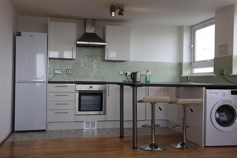 2 bedroom flat to rent, Blackman Street, Brighton