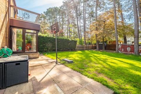 4 bedroom detached house to rent, Inveralmond Drive, Edinburgh, Midlothian, EH4