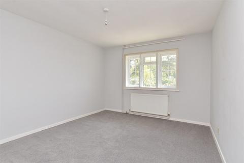 2 bedroom flat for sale, Uplands Court, Broad Oak, Heathfield, East Sussex