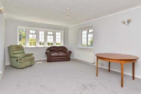 2 bedroom flat for sale, Uplands Court, Broad Oak, Heathfield, East Sussex
