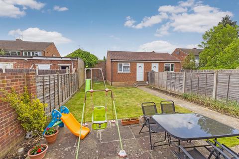 4 bedroom terraced house for sale, Melbourne Avenue, Slough SL1