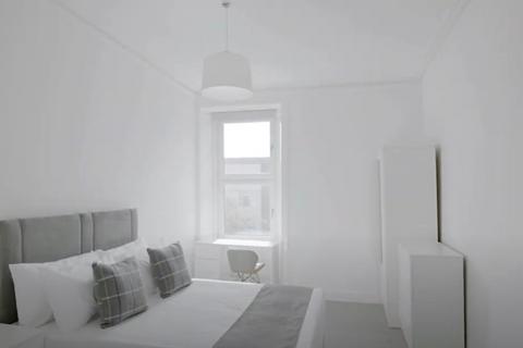 2 bedroom flat to rent, Erskine Street, Dundee DD4