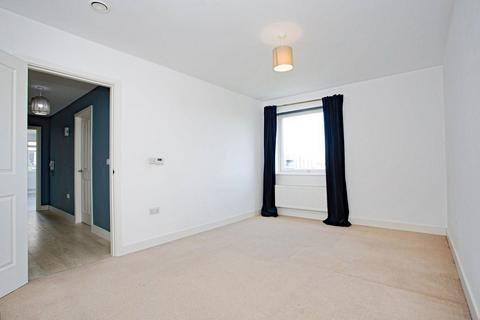 42 Dobson Way, Trumpington, Cambridge, CB2 9ES