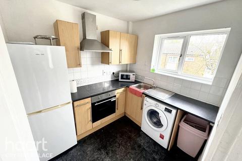 undefined, Cranleigh Close, LONDON
