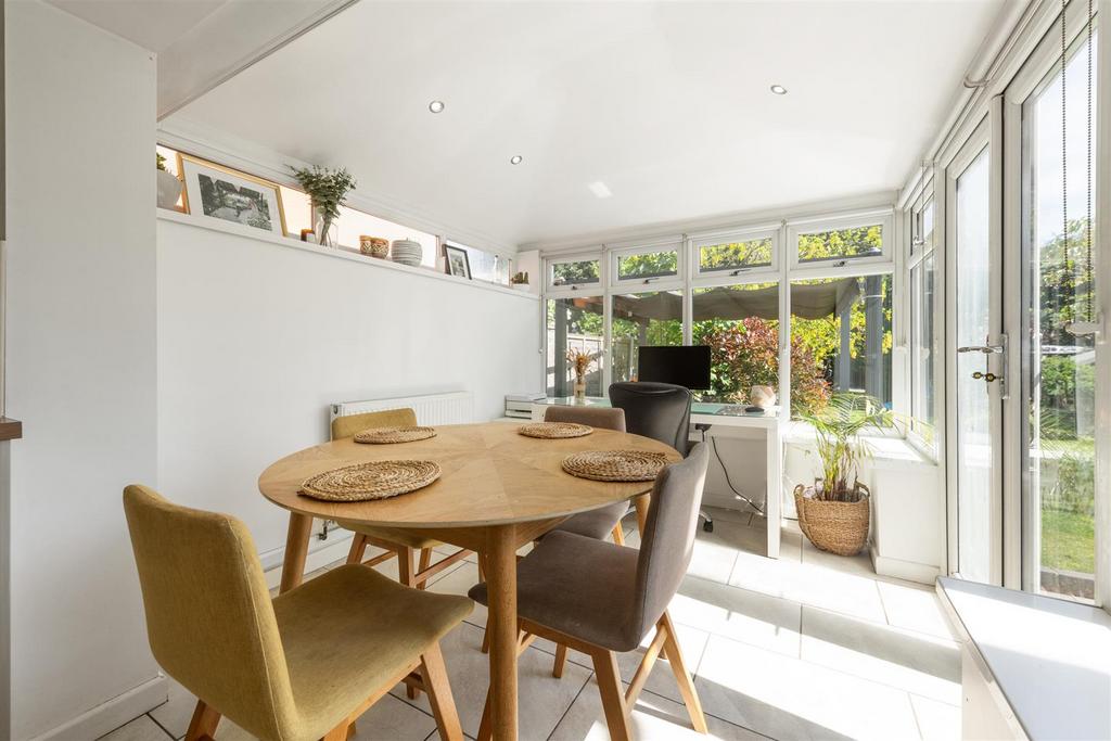 472 Lode Lane, Solihull, B92 8 NX 10.jpg