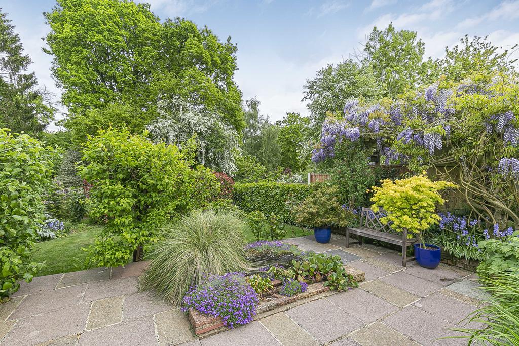Courtyard Garden
