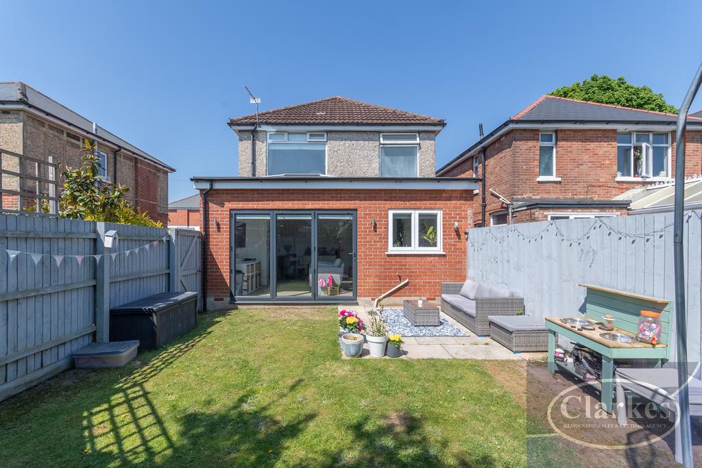 Fc 036 20 beswick ave 004
