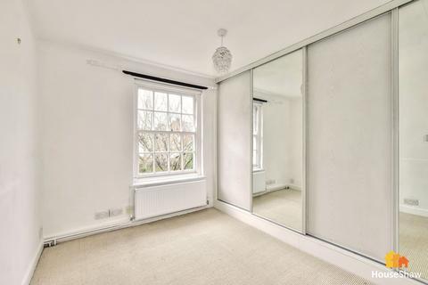 2 bedroom detached house for sale, George Street, Chesham, HP5 3EJ