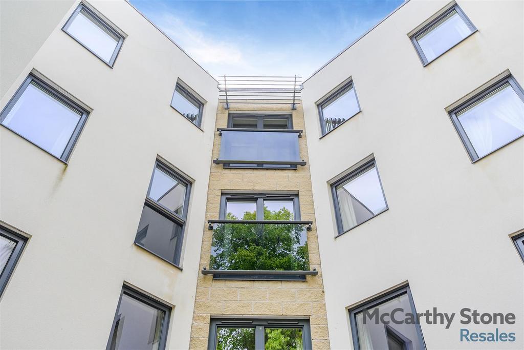 8646717-exterior17.jpg