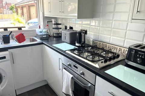 2 bedroom terraced house to rent, Jenson Gardens, Andover, SP10