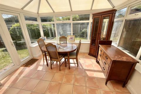 3 bedroom mews for sale, Brompton Way, Handforth, Wilmslow