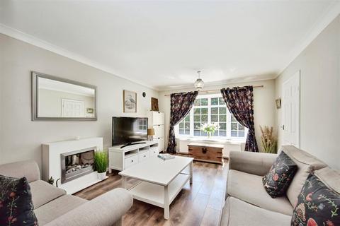 3 bedroom link detached house for sale, The Fieldings, Sittingbourne