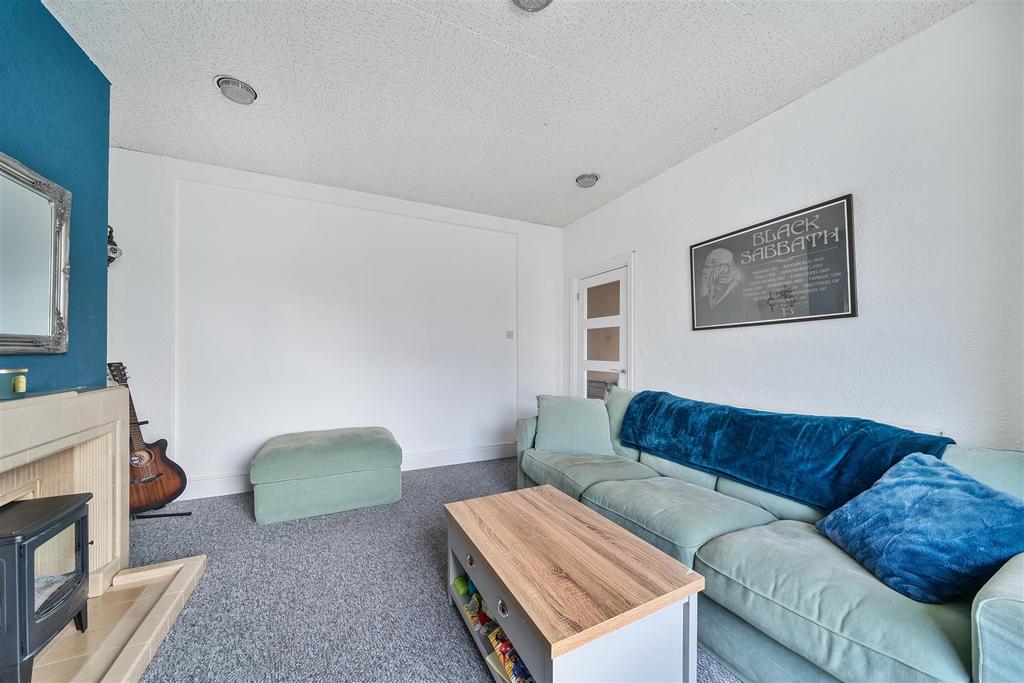 1282234 (2).jpg