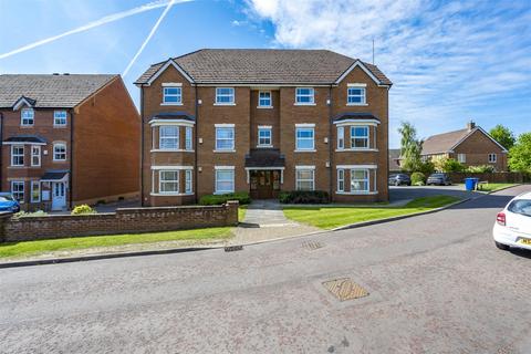 2 bedroom apartment to rent, Lady Acre Close, Lymm WA13