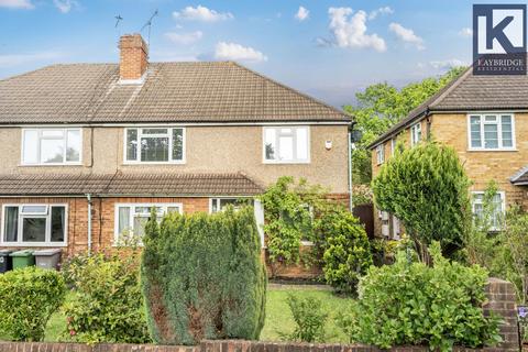 195 Ardrossan Gardens, Worcester Park, KT4 7AZ