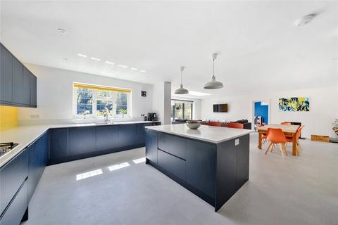 115 Claygate Lane, Esher, KT10 0BH
