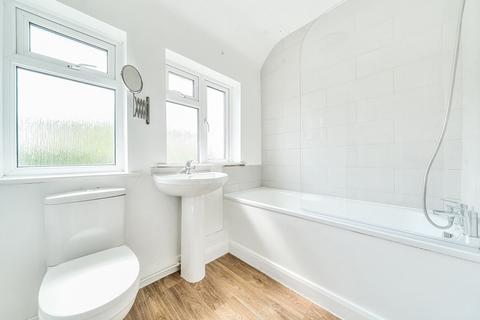 119 Wolsey Drive, Kingston Upon Thames, KT2 5DR