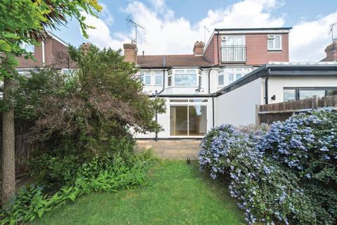 119 Wolsey Drive, Kingston Upon Thames, KT2 5DR