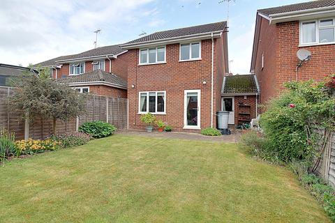 23 Ravenscroft, Hook, RG27 9NP