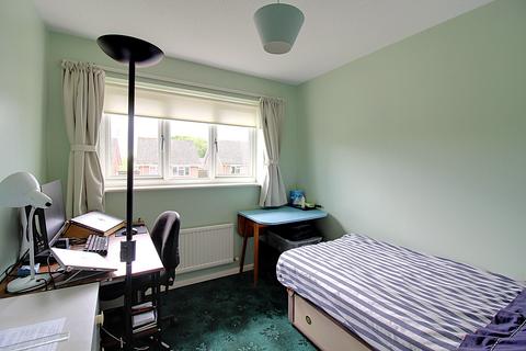 23 Ravenscroft, Hook, RG27 9NP