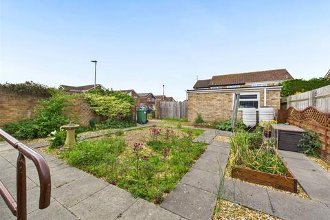 2 bedroom bungalow for sale, Walnut Close, Abbeydale, Gloucester, Gloucestershire, GL4
