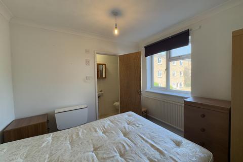 1 bedroom in a house share to rent, En-Suite on Huntington Rd, CB3