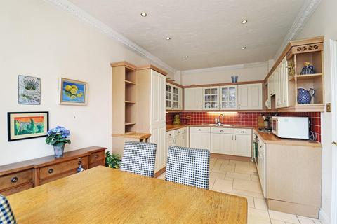 3 bedroom mews for sale, Edenhurst Drive, Timperley