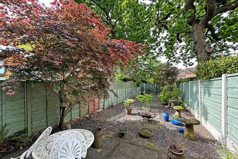 3 bedroom mews for sale, Edenhurst Drive, Timperley