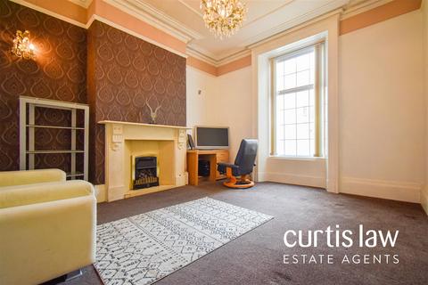 6 bedroom terraced house for sale, London Road, Blackburn