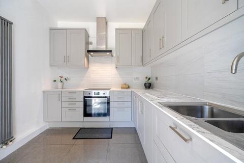 42 Wheathill Road, London, SE20 7XH