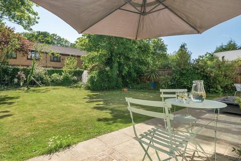 42 Wheathill Road, London, SE20 7XH