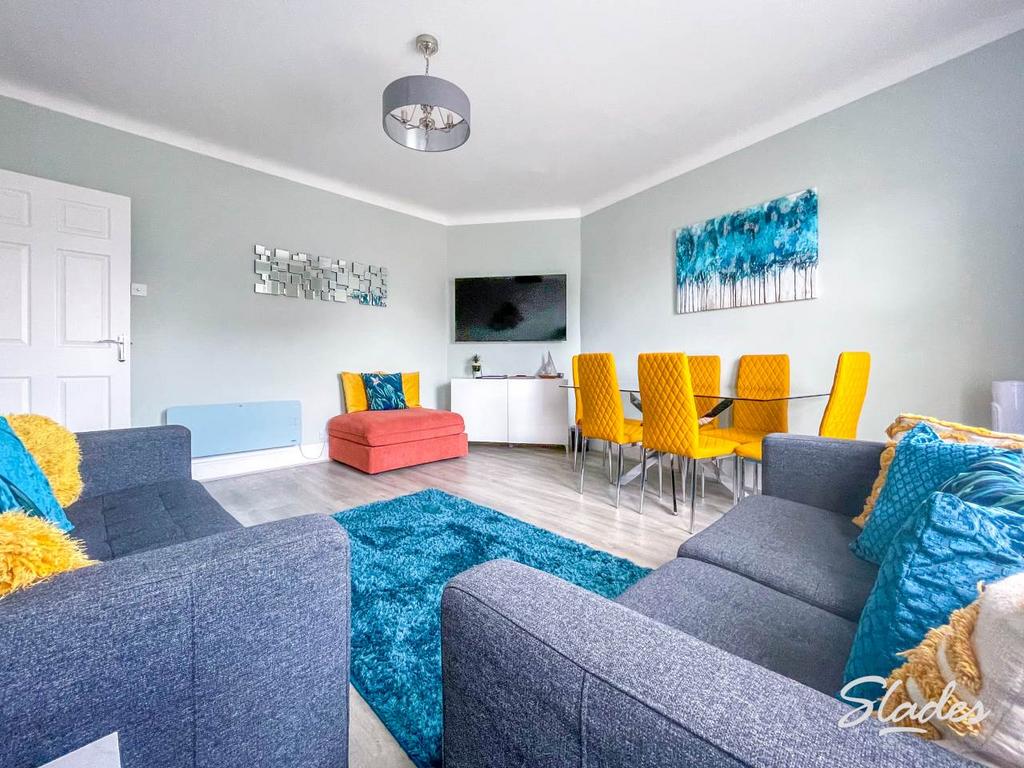 7a carbery lounge 2