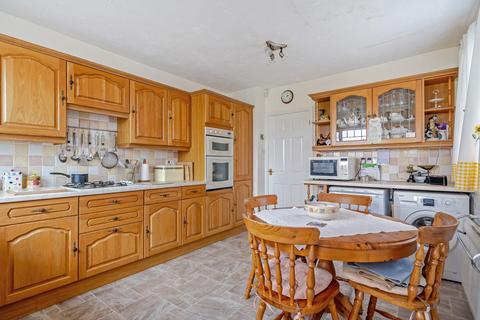 2 bedroom bungalow for sale, Orchard Road, Bristol BS16