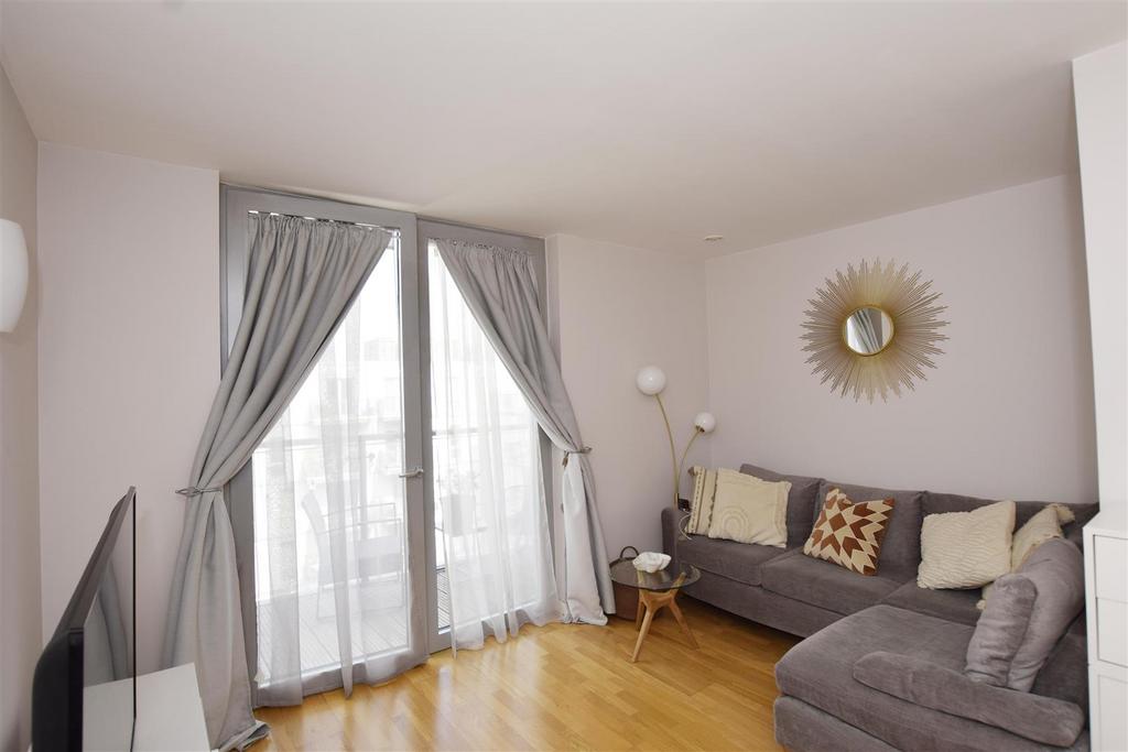 Lounge Area.jpg