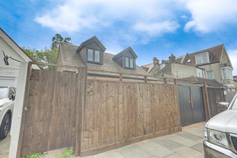 undefined, Satanita Road, Westcliff-on-sea, SS0