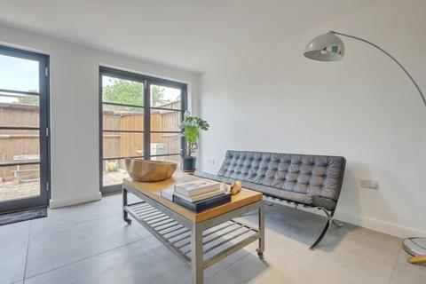 undefined, Satanita Road, Westcliff-on-sea, SS0