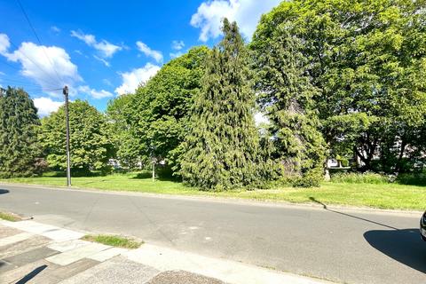 undefined, Green Lanes, Ewell, KT19