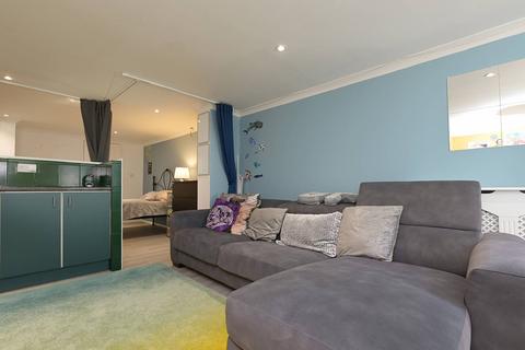 20c Main Street, Gorebridge, EH23 4BY