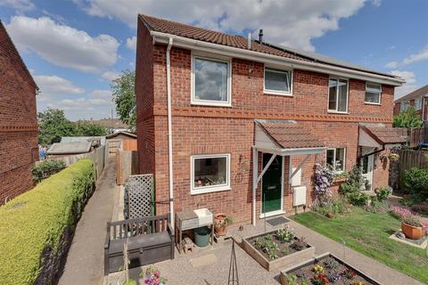 3 bedroom semi-detached house for sale, Gannet Close, Brockworth, Gloucester
