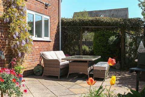 Courtlands College Close, Westward Ho, Bideford, EX39 1BL