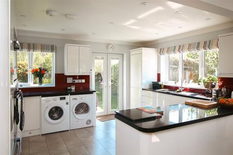 Courtlands College Close, Westward Ho, Bideford, EX39 1BL