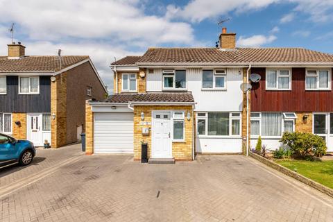 undefined, Seacourt Road, Langley, Slough, SL3