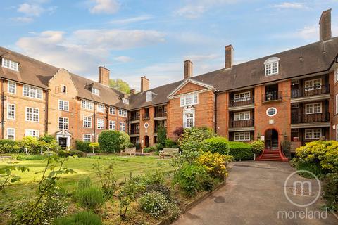 undefined, Heathcroft, London NW11