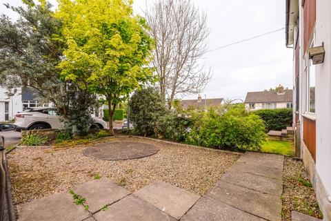 2 Bracken Close, Brighouse, HD6 2HT