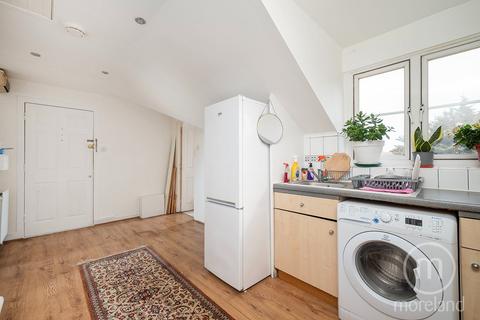 11 Dover Close, London, NW2 1AQ