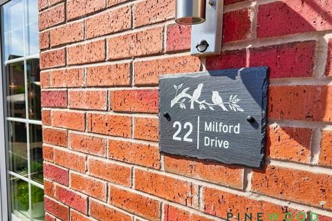 3 bedroom semi-detached house for sale, Milford Drive, Chesterfield S42