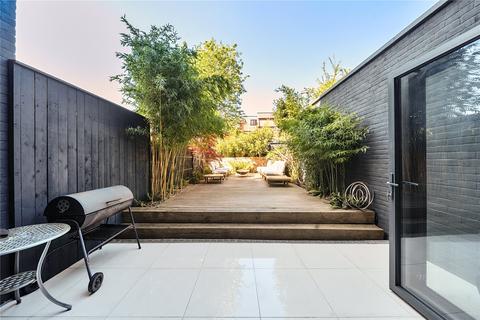 13 Inca Drive, London, SE9 2TE