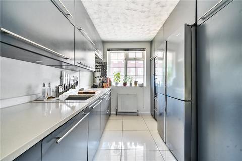 13 Inca Drive, London, SE9 2TE