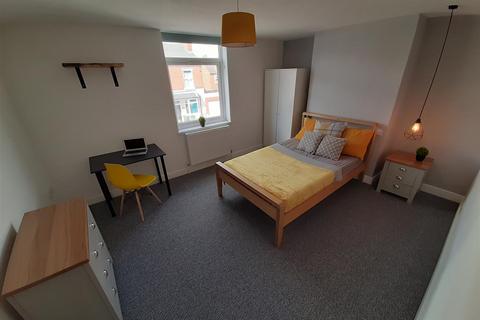 1 bedroom in a house share to rent, Ethel Street, Bearwood, Smethwick